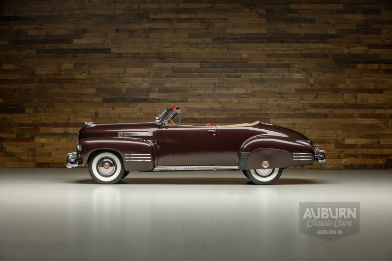 
								1941 Cadillac Series 62 Convertible Coupe full									