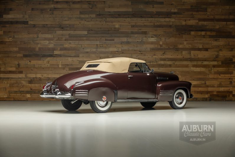 
								1941 Cadillac Series 62 Convertible Coupe full									