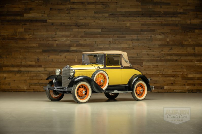 
								1930 Ford Model A Roadster full									