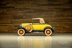 
										1930 Ford Model A Roadster full									