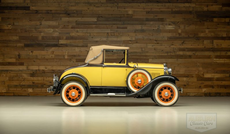 
								1930 Ford Model A Roadster full									