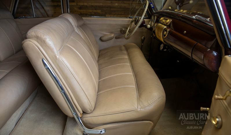 
								1941 Lincoln Continental full									