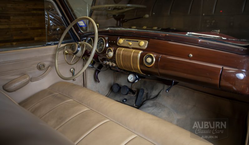 
								1941 Lincoln Continental full									