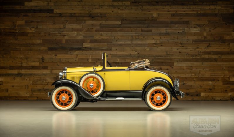 
								1930 Ford Model A Roadster full									