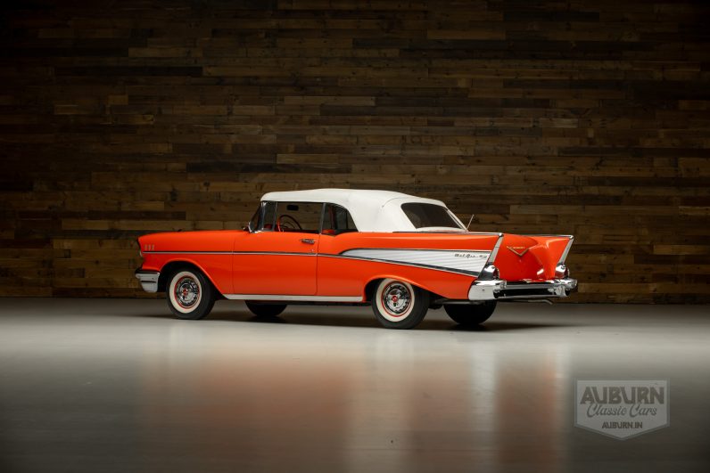 
								1957 Chevrolet Bel Air Convertible full									