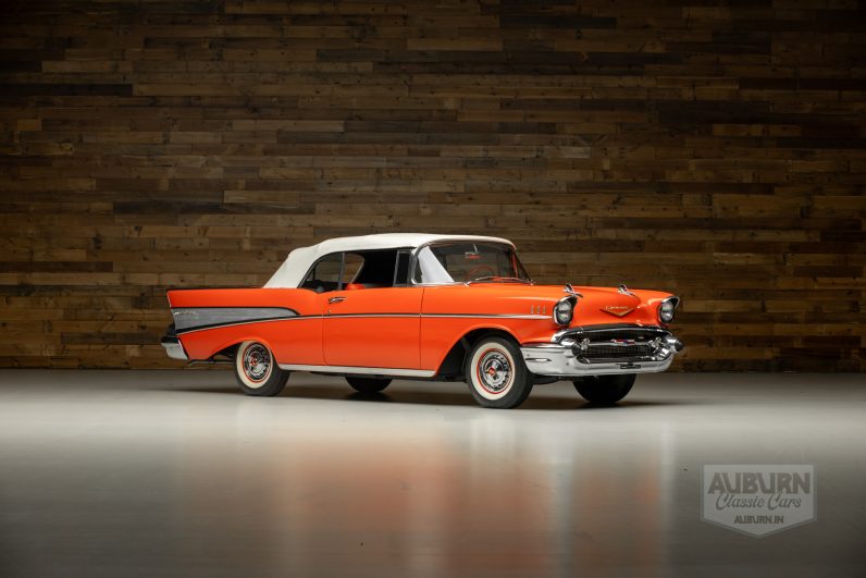 
								1957 Chevrolet Bel Air Convertible full									