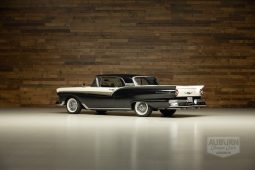 
										1957 Ford Fairlane 500 Skyliner full									