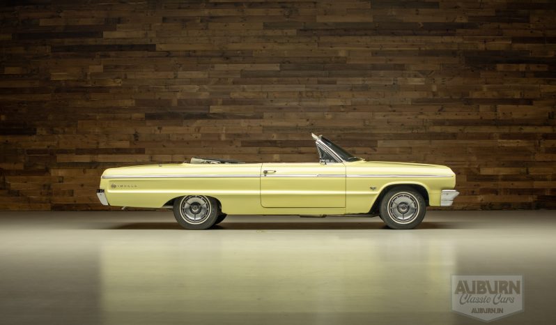 
								1964 Chevrolet Impala Super Sport Convertible full									