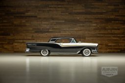 
										1957 Ford Fairlane 500 Skyliner full									