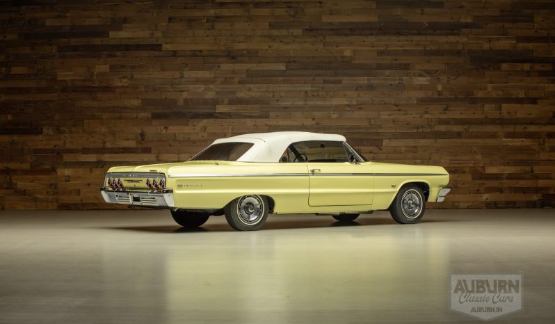 
								1964 Chevrolet Impala Super Sport Convertible full									