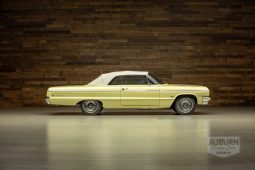 
										1964 Chevrolet Impala Super Sport Convertible full									