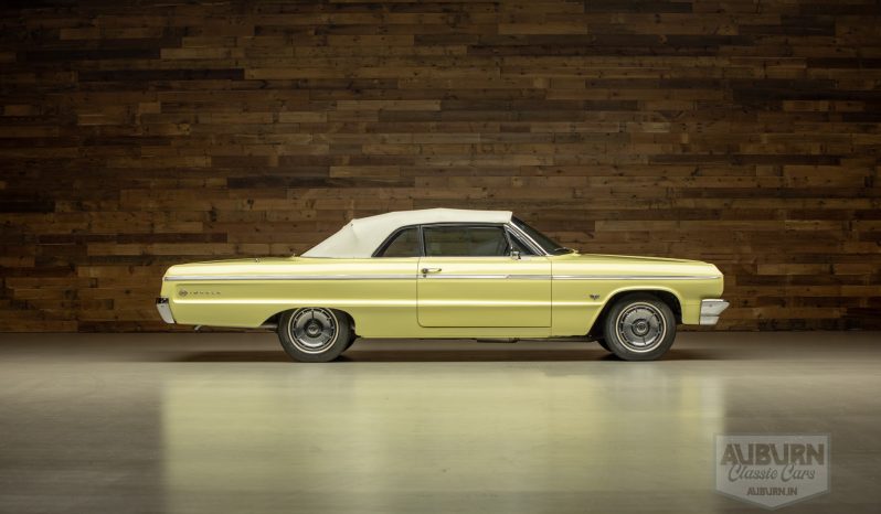 
								1964 Chevrolet Impala Super Sport Convertible full									