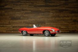 
										1963 Jaguar Series 1 E-Type Roadster full									