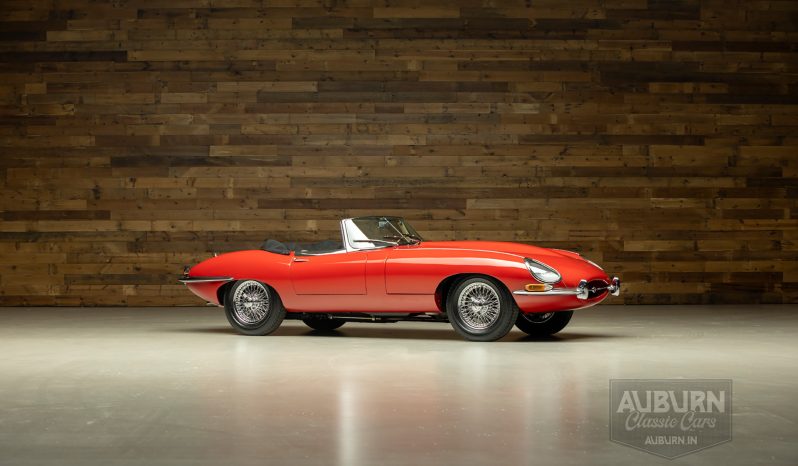 
								1963 Jaguar Series 1 E-Type Roadster full									
