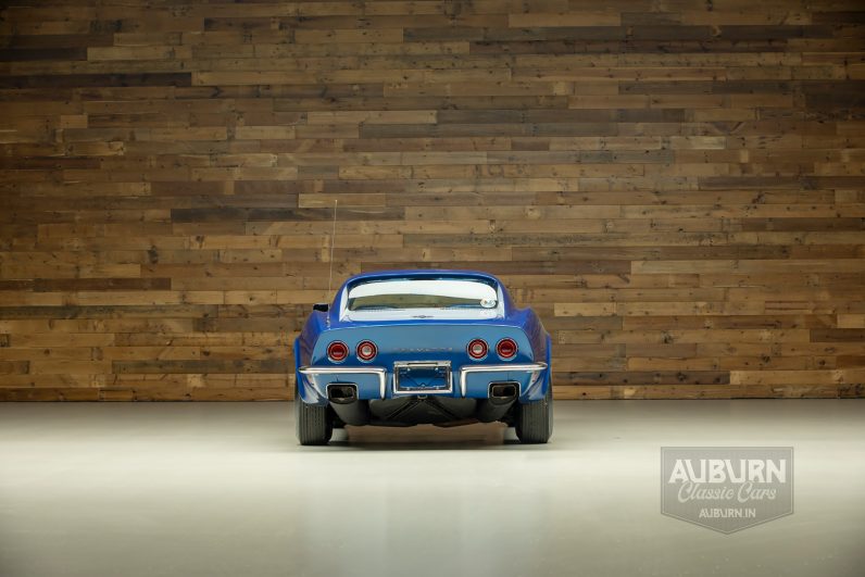 
								1971 Chevrolet Corvette Coupe full									