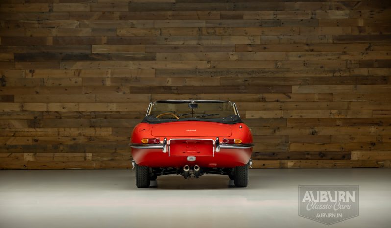 
								1963 Jaguar Series 1 E-Type Roadster full									