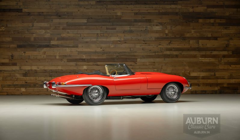 
								1963 Jaguar Series 1 E-Type Roadster full									