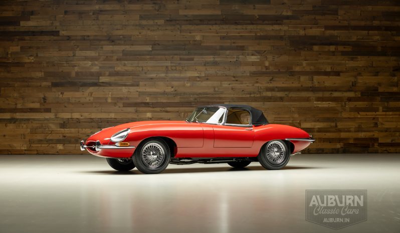 
								1963 Jaguar Series 1 E-Type Roadster full									
