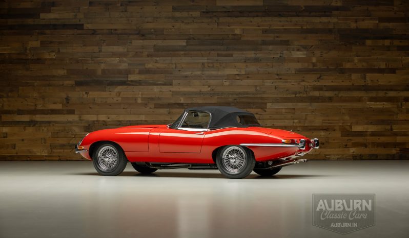 
								1963 Jaguar Series 1 E-Type Roadster full									