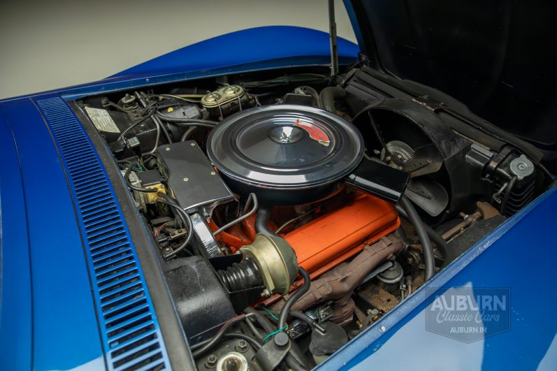 
								1971 Chevrolet Corvette Coupe full									