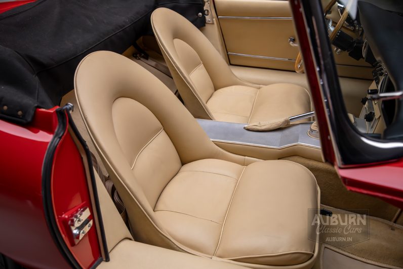 
								1963 Jaguar Series 1 E-Type Roadster full									