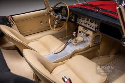 
										1963 Jaguar Series 1 E-Type Roadster full									
