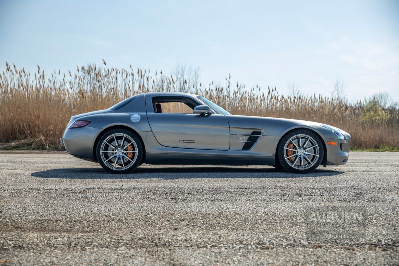 
								From the Collection of Larry the Cable Guy | 2012 Mercedes-Benz SLS AMG Coupe full									