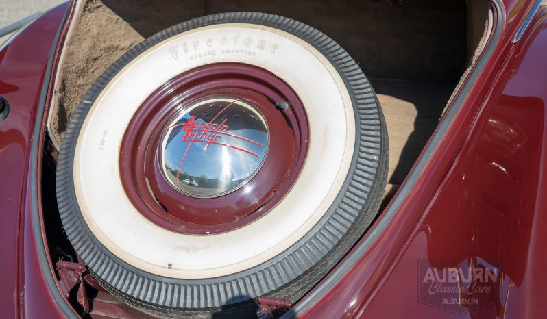 
								1939 Lincoln Zephyr V-12 Coupe full									