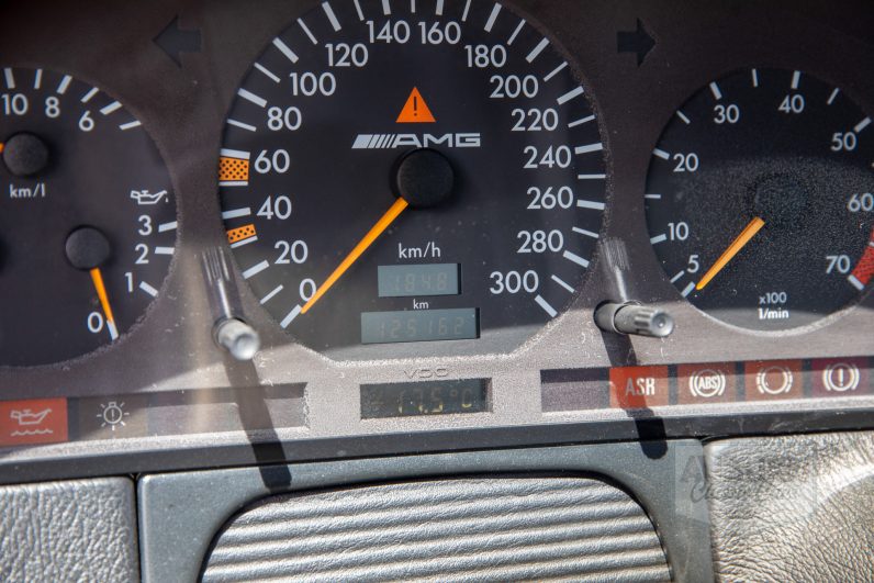 
								1995 Mercedes-Benz S600 AMG Coupe full									