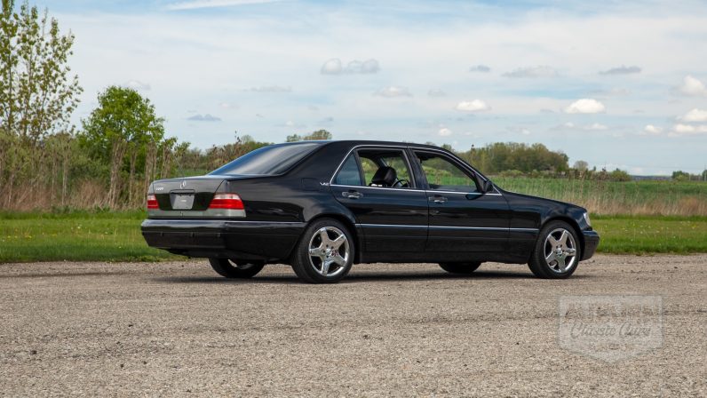 
								1999 Mercedes-Benz S600 Sedan full									