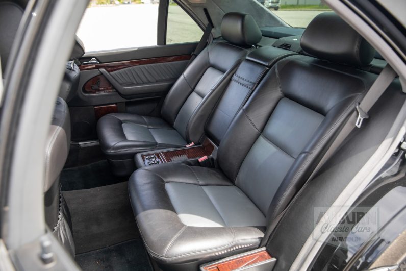 
								1999 Mercedes-Benz S600 Sedan full									