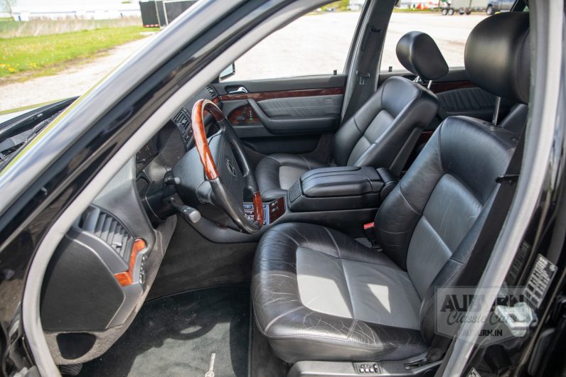 
								1999 Mercedes-Benz S600 Sedan full									