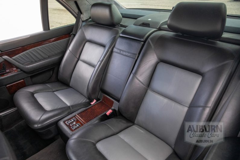 
								1999 Mercedes-Benz S600 Sedan full									