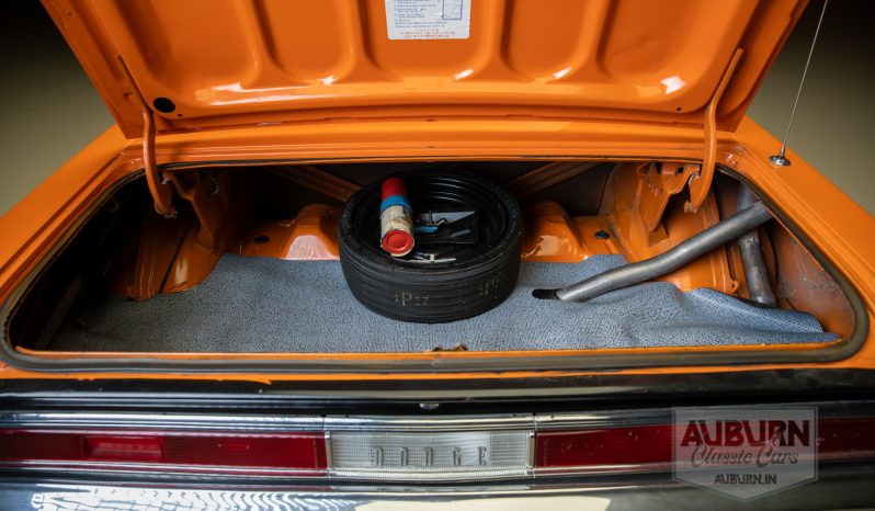 
								1970 Dodge Challenger T/A full									