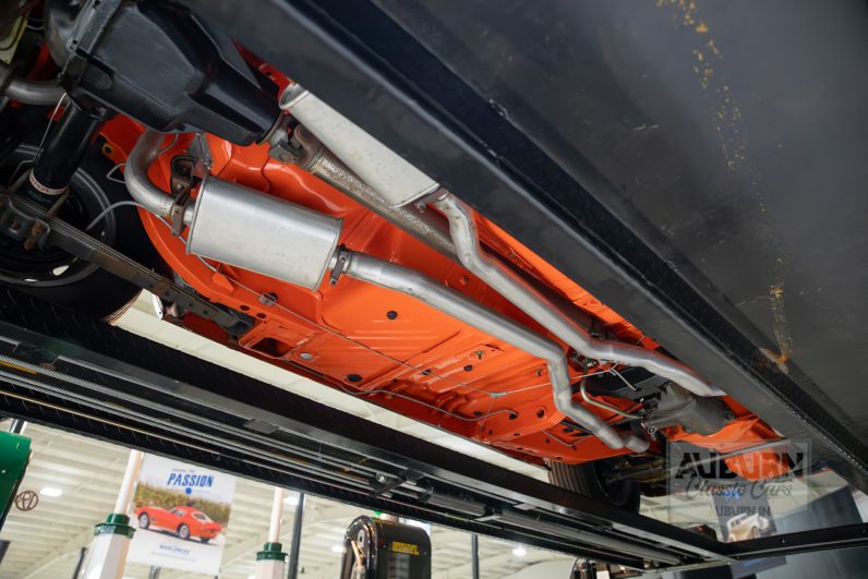 
								1971 Plymouth ‘Cuda 440-6 full									
