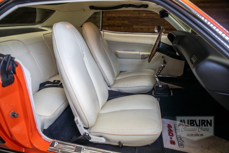 
								1971 Plymouth ‘Cuda 440-6 full									