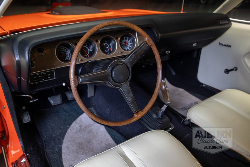 
								1971 Plymouth ‘Cuda 440-6 full									