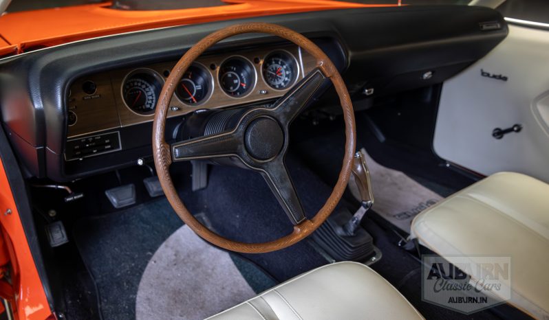 
								1971 Plymouth ‘Cuda 440-6 full									