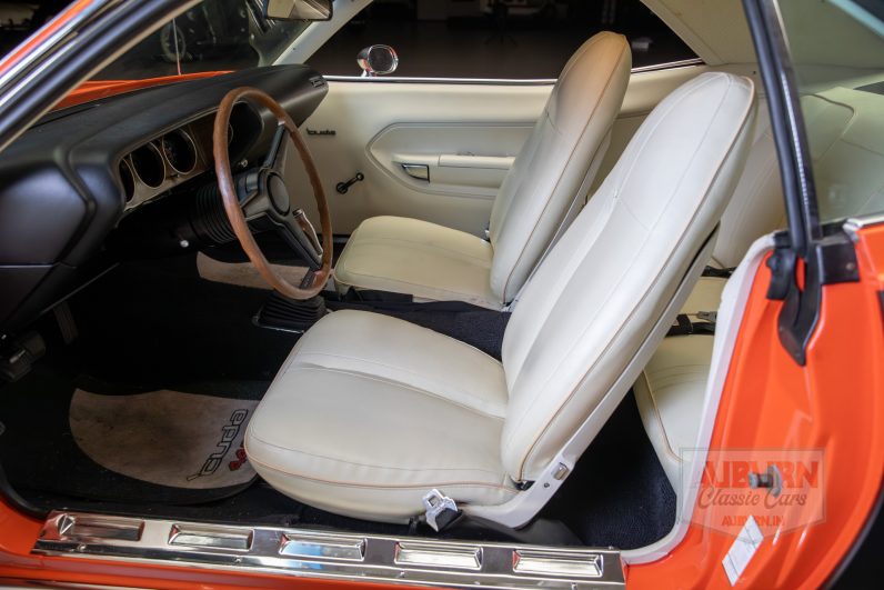 
								1971 Plymouth ‘Cuda 440-6 full									
