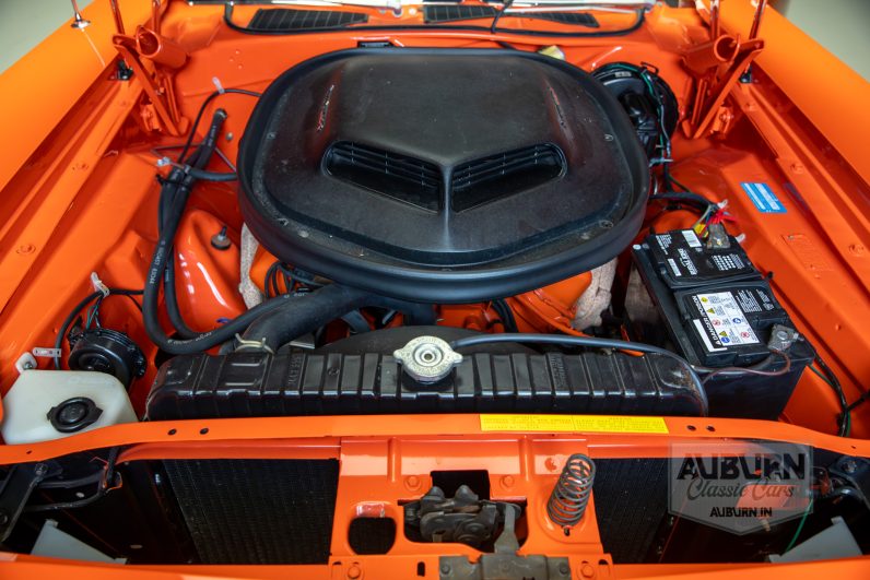 
								1971 Plymouth ‘Cuda 440-6 full									
