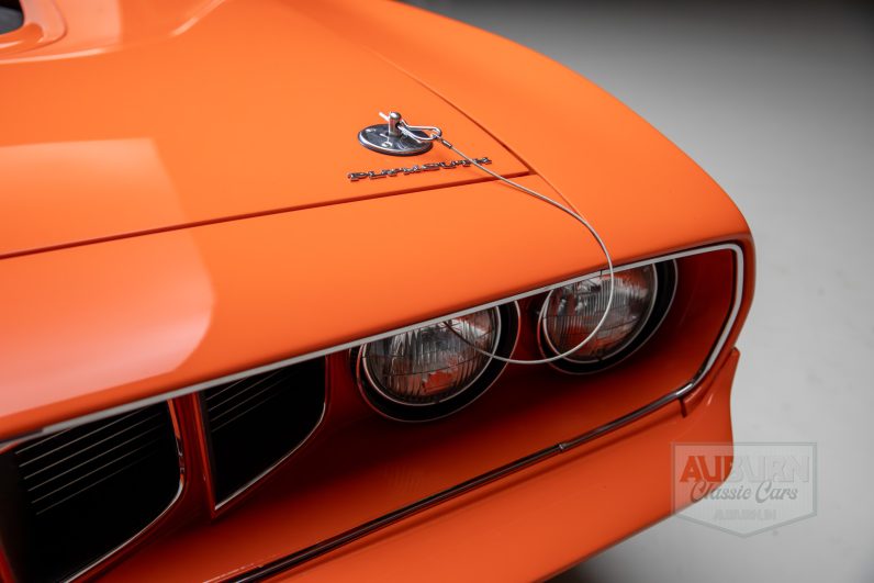 
								1971 Plymouth ‘Cuda 440-6 full									