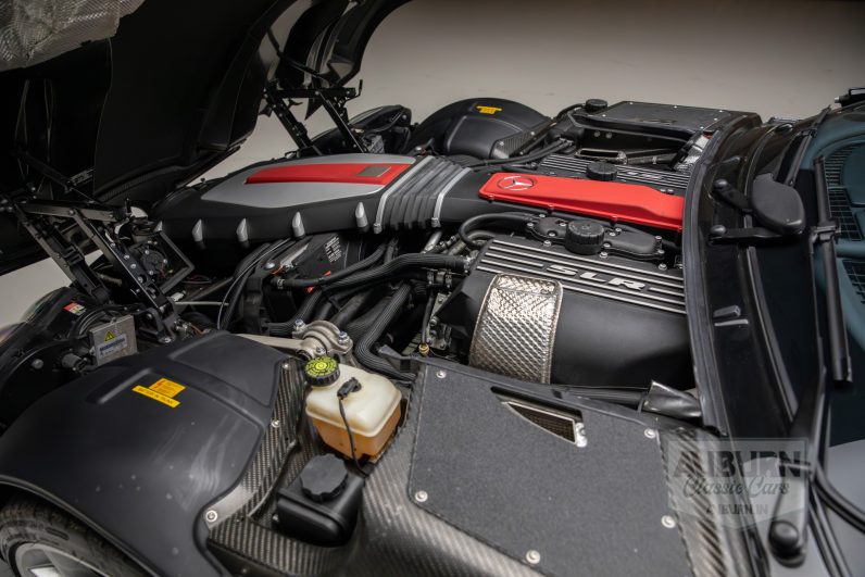 
								2008 Mercedes-Benz SLR McLaren Roadster full									
