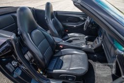 
										2002 Porsche 911 Carrera 4 full									