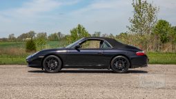 
										2002 Porsche 911 Carrera 4 full									
