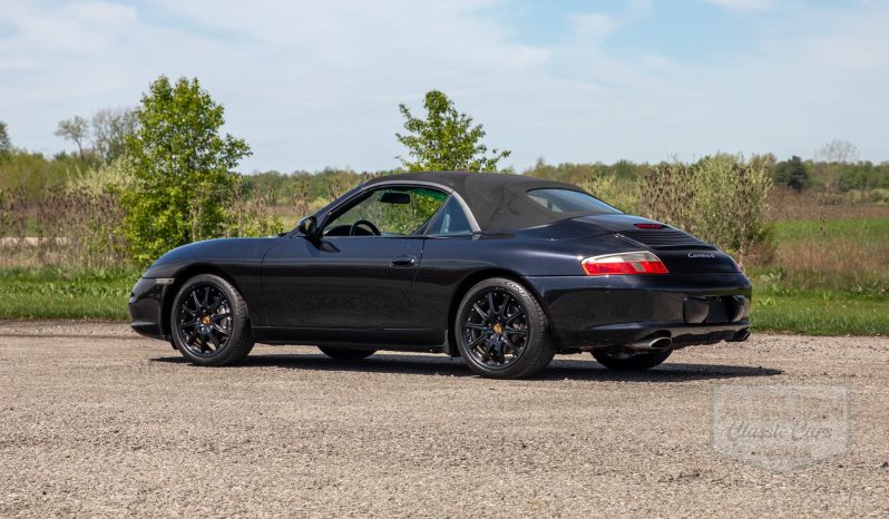 
								2002 Porsche 911 Carrera 4 full									