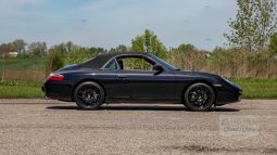 
										2002 Porsche 911 Carrera 4 full									