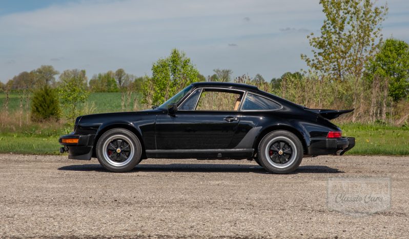 
								1982 Porsche 911SC full									