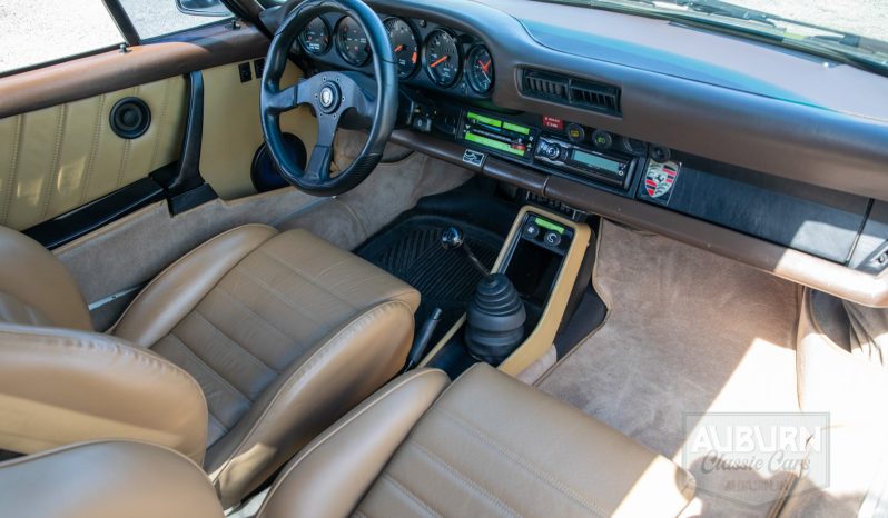 
								1982 Porsche 911SC full									