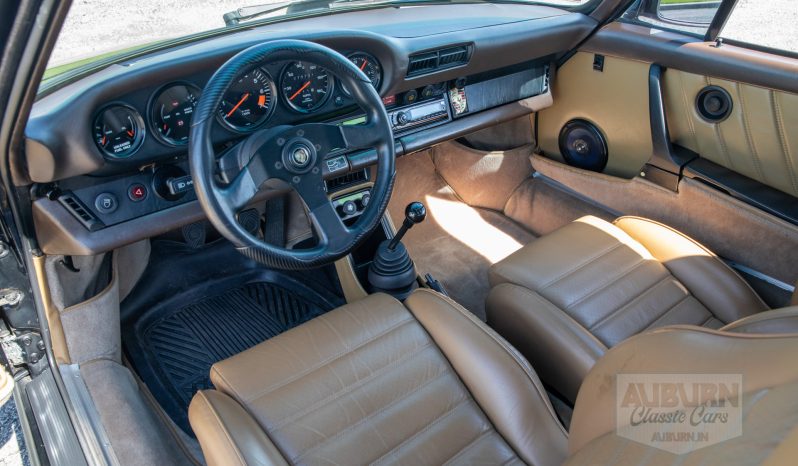 
								1982 Porsche 911SC full									