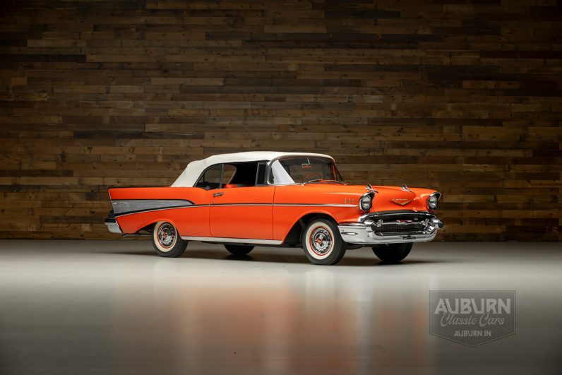 
								1957 Chevrolet Bel Air Convertible full									